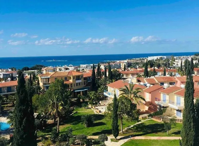 Regina Gardens Sunset With Fast Free Wi-fi And Late Check-out *