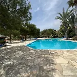 Regina Gardens With Fast Free Wi-Fi * Paphos