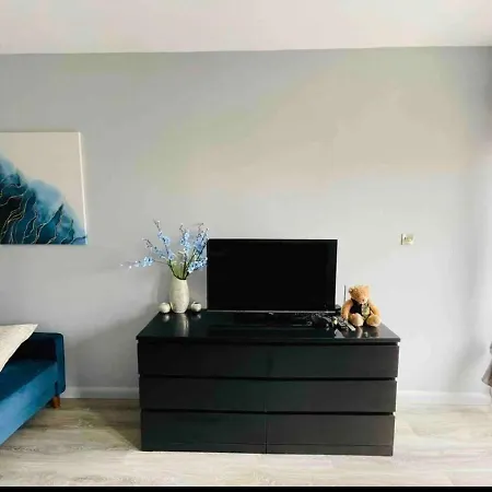 Regina Gardens Sunset With Fast Free Wi-fi And Late Check-out Apartment *