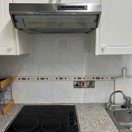 Regina Gardens Sunset With Fast Free Wi-fi&late Check-out