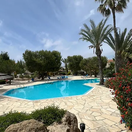 Regina Gardens With Fast Free Wi-fi Apartmán