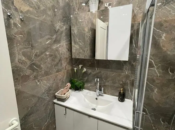 Apartman Regina Gardens Sunset With Fast Free Wi-fi And Late Check-out *