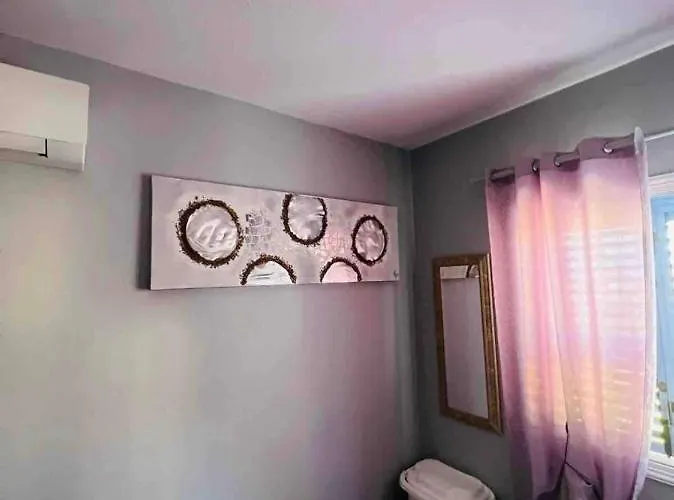 Regina Gardens Sunset With Fast Free Wi-fi And Late Check-out Apartman *