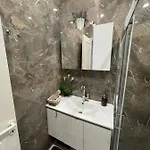 Apartment Regina Gardens Sunset With Fast Free Wi-fi And Late Check-out *