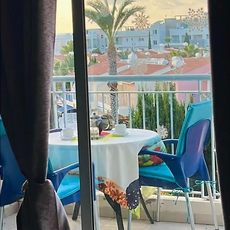 Regina Gardens Sunset With Fast Free Wi-fi And Late Check-out Apartment
