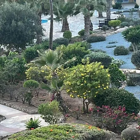 Regina Gardens Sunset With Fast Free Wi-fi And Late Check-out Paphos