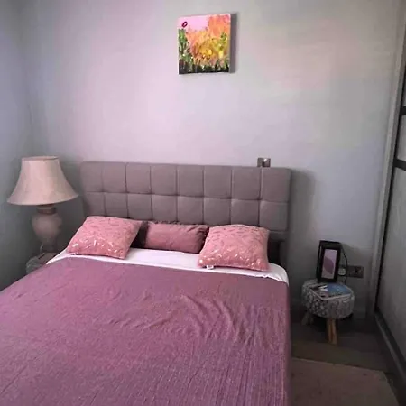 Regina Gardens With Fast Free Wi-fi * Paphos